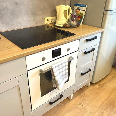 Cozy Home Apartment Lielvardes, Free Parking, Self Check-In Рига Экстерьер фото